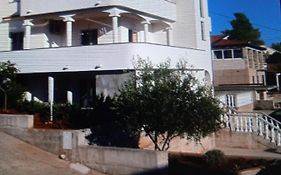 Apartment Ana